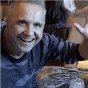 Arquitecto egresado del Politécnico de Milano imparte clases de Historia del Arte, de lengua italiana, y realizo traducciones